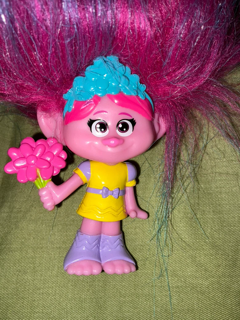 DreamWorks Poppy Troll Doll - photo 2