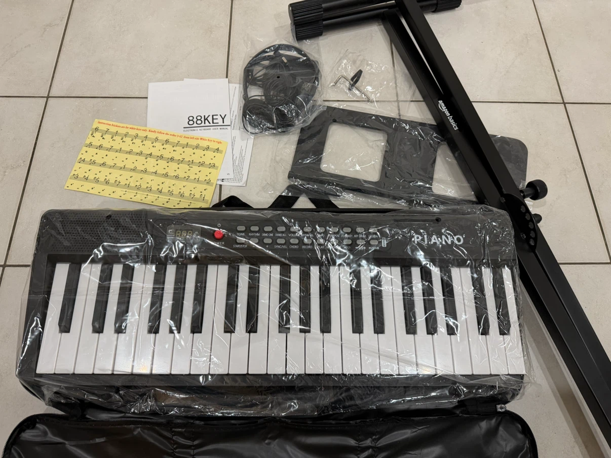 Like New)88-Key Foldable Electronic Keyboard Piano Set - photo 4