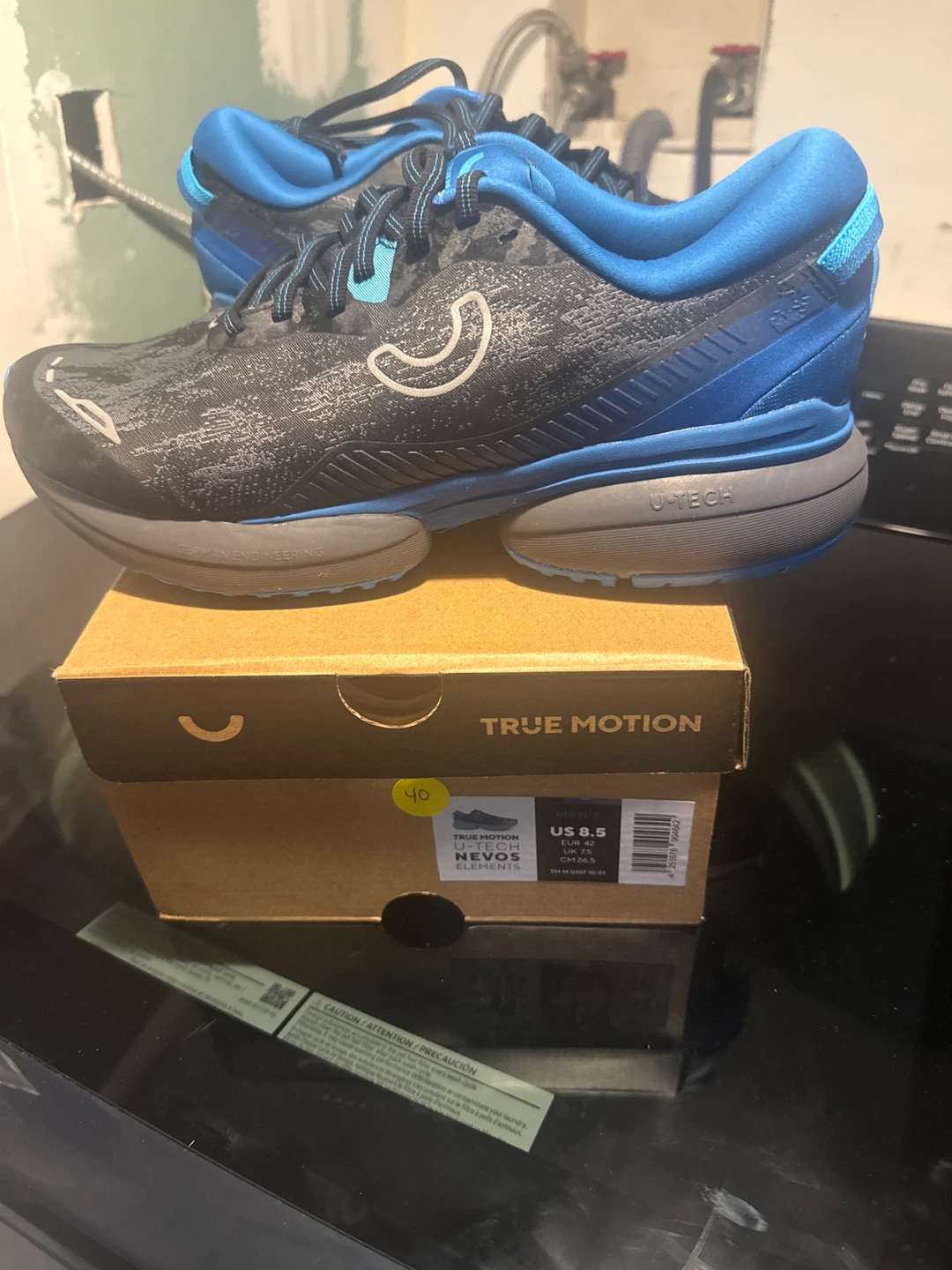 True Motion U-Tech Nevos Elements Running Shoes US 8.5