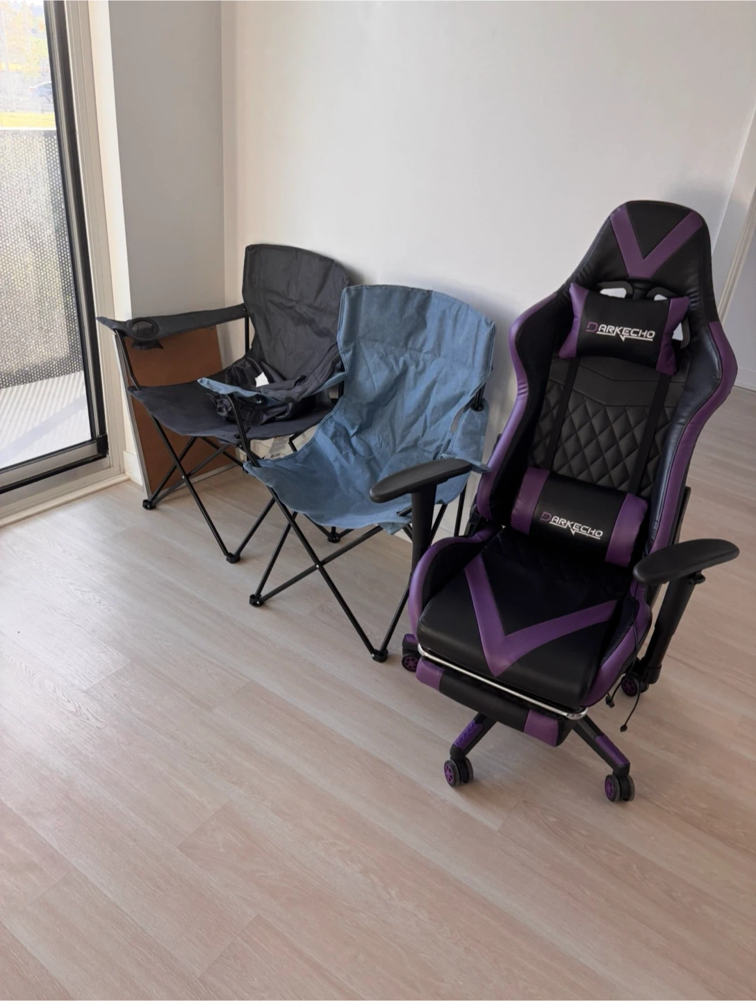 Gaming chair with massage pillow - photo 5