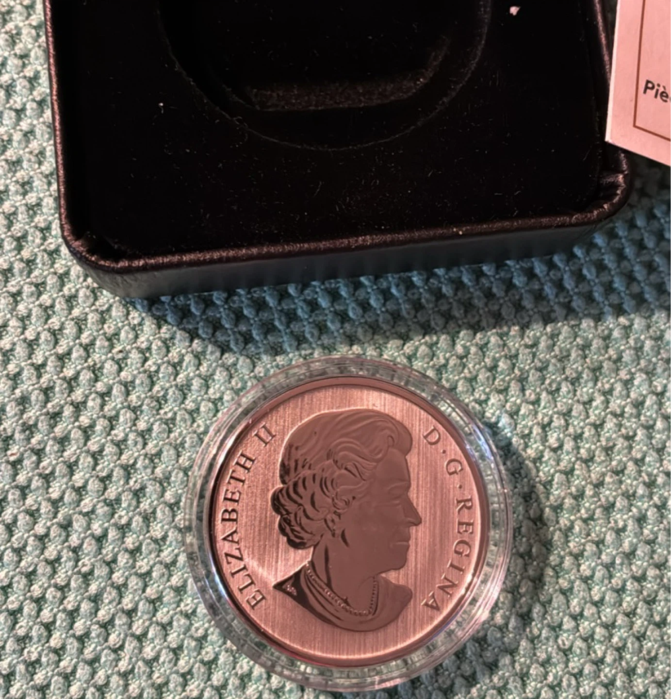2022 Royal Canadian Mint Santa's Sleigh 50-Cent Coin - photo 2