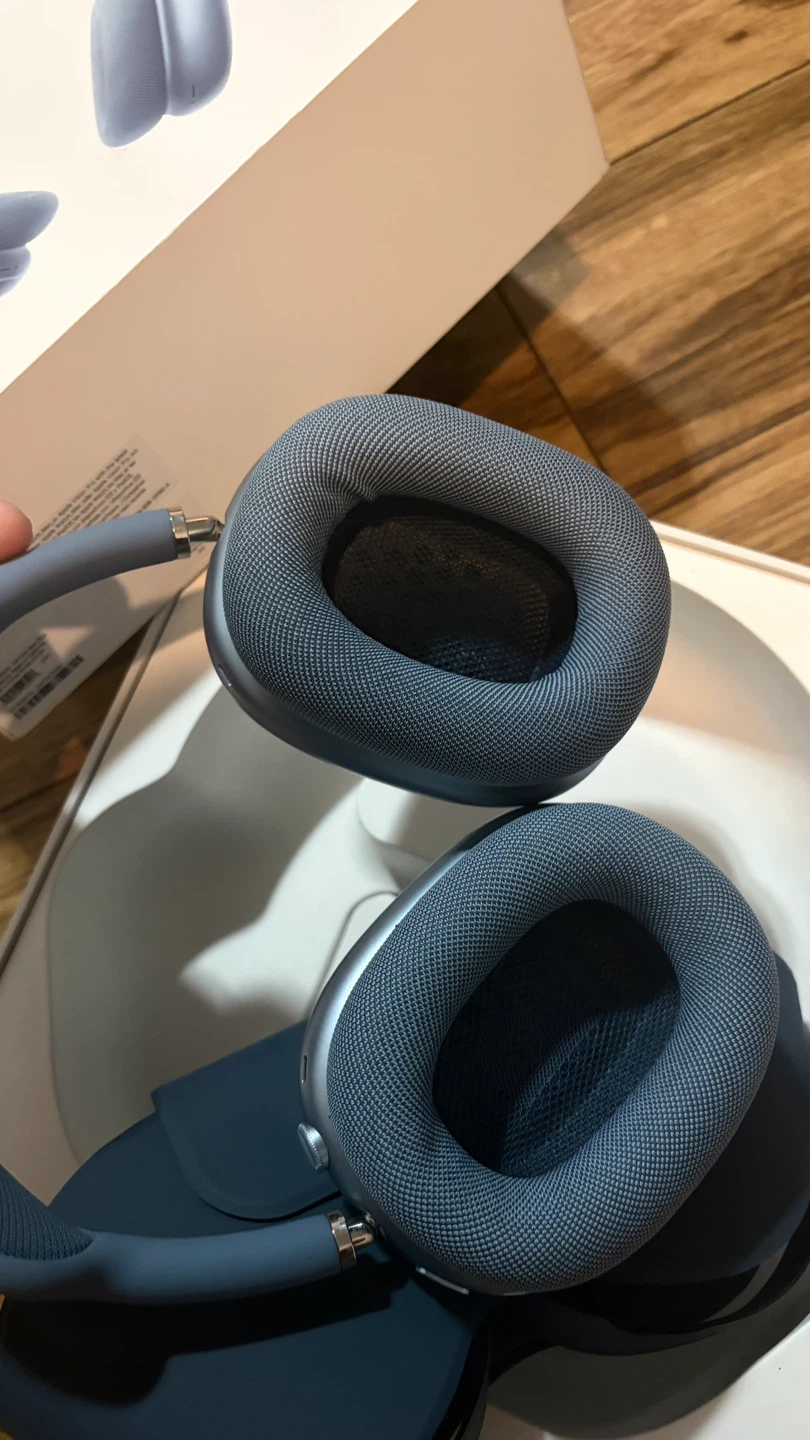 Apple AirPods Max Headphones - photo 4