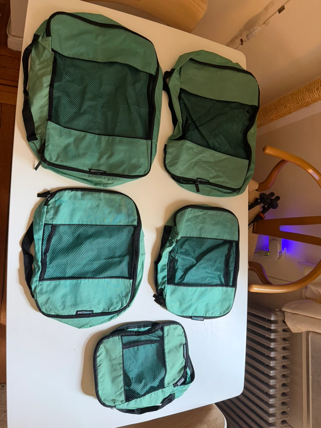 Packing cubes