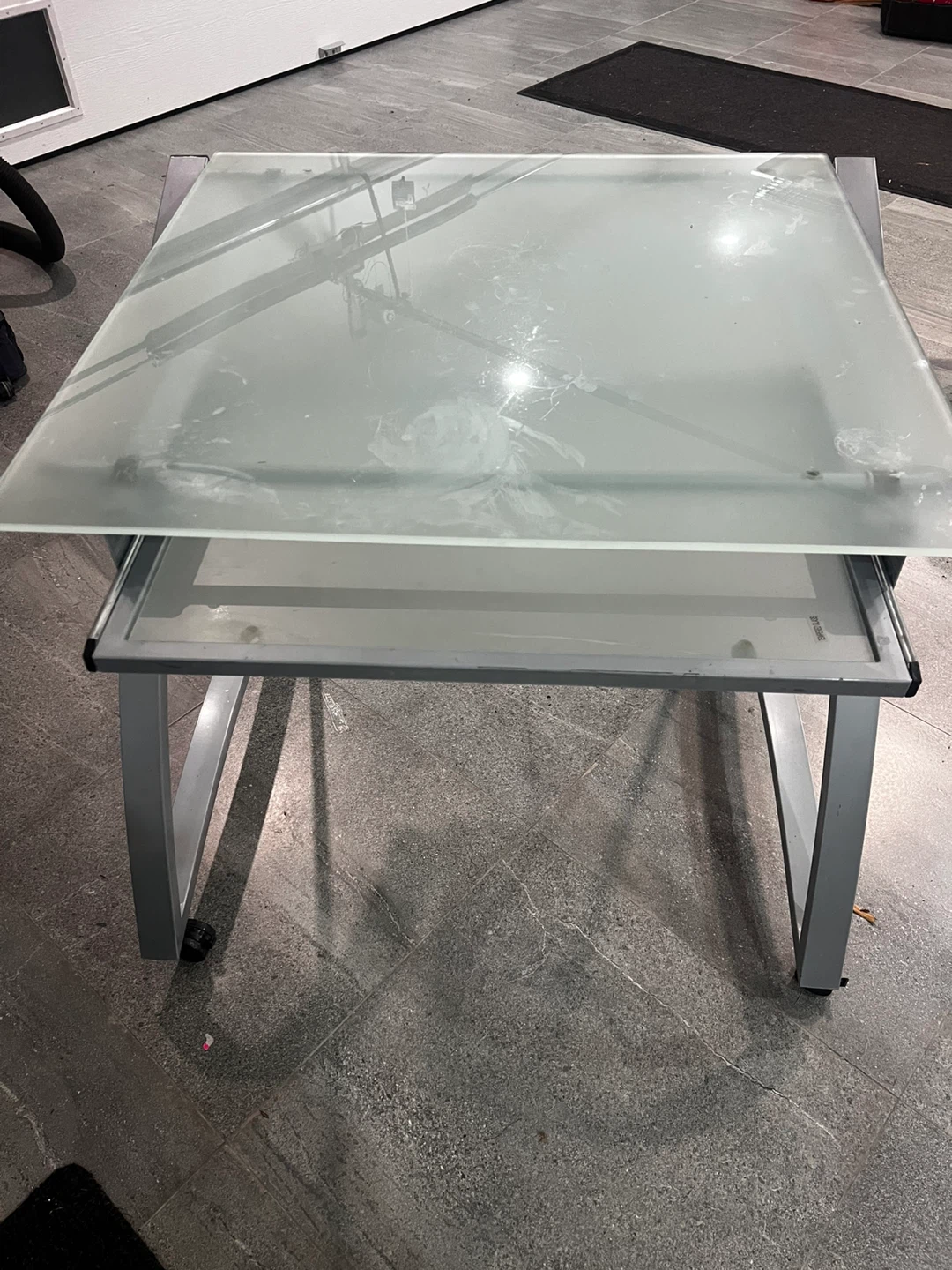 Tempered Glass study Table/ computer table - photo 3