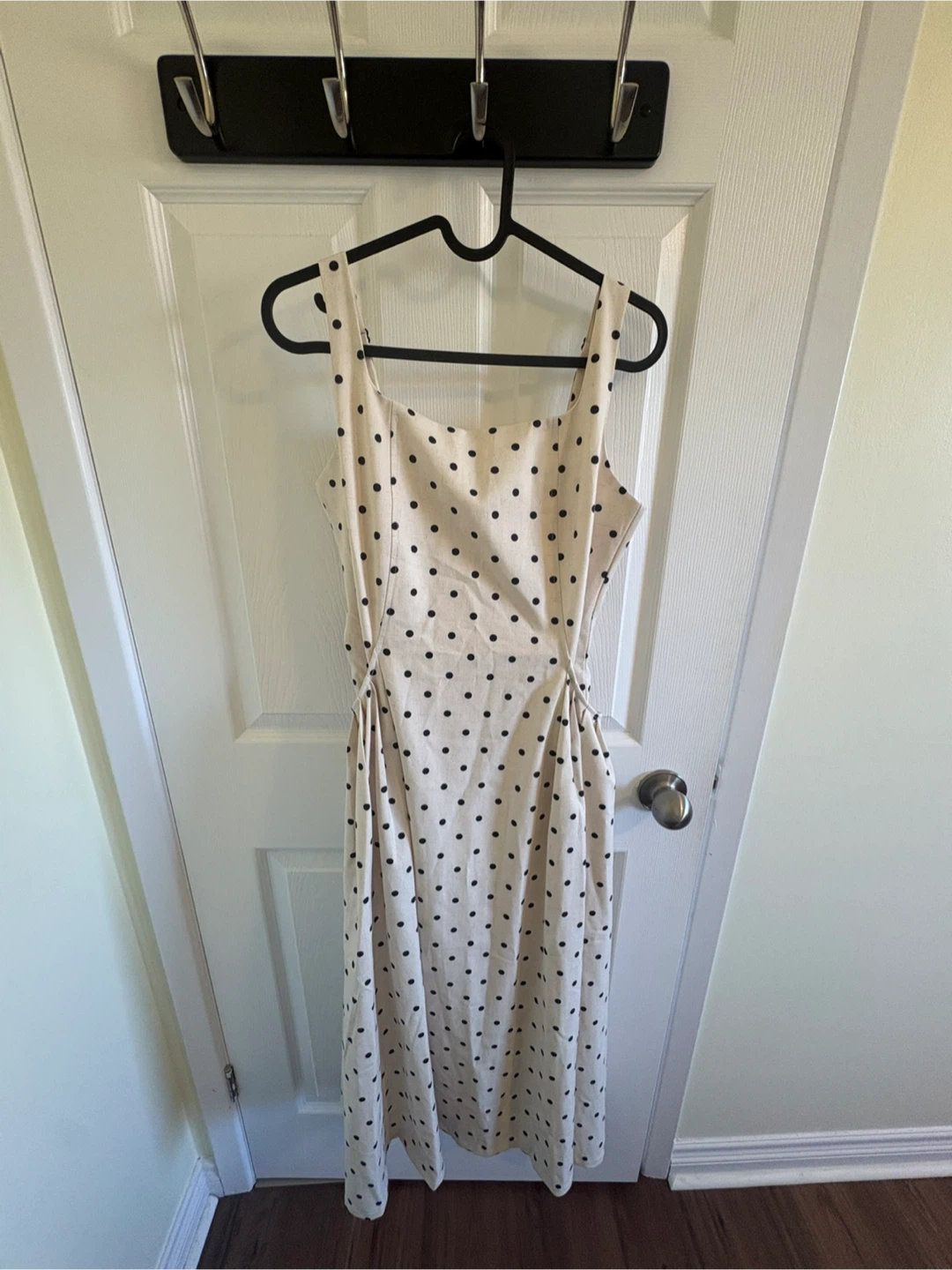 Polka‑Dot Sleeveless Dress (New with tag)