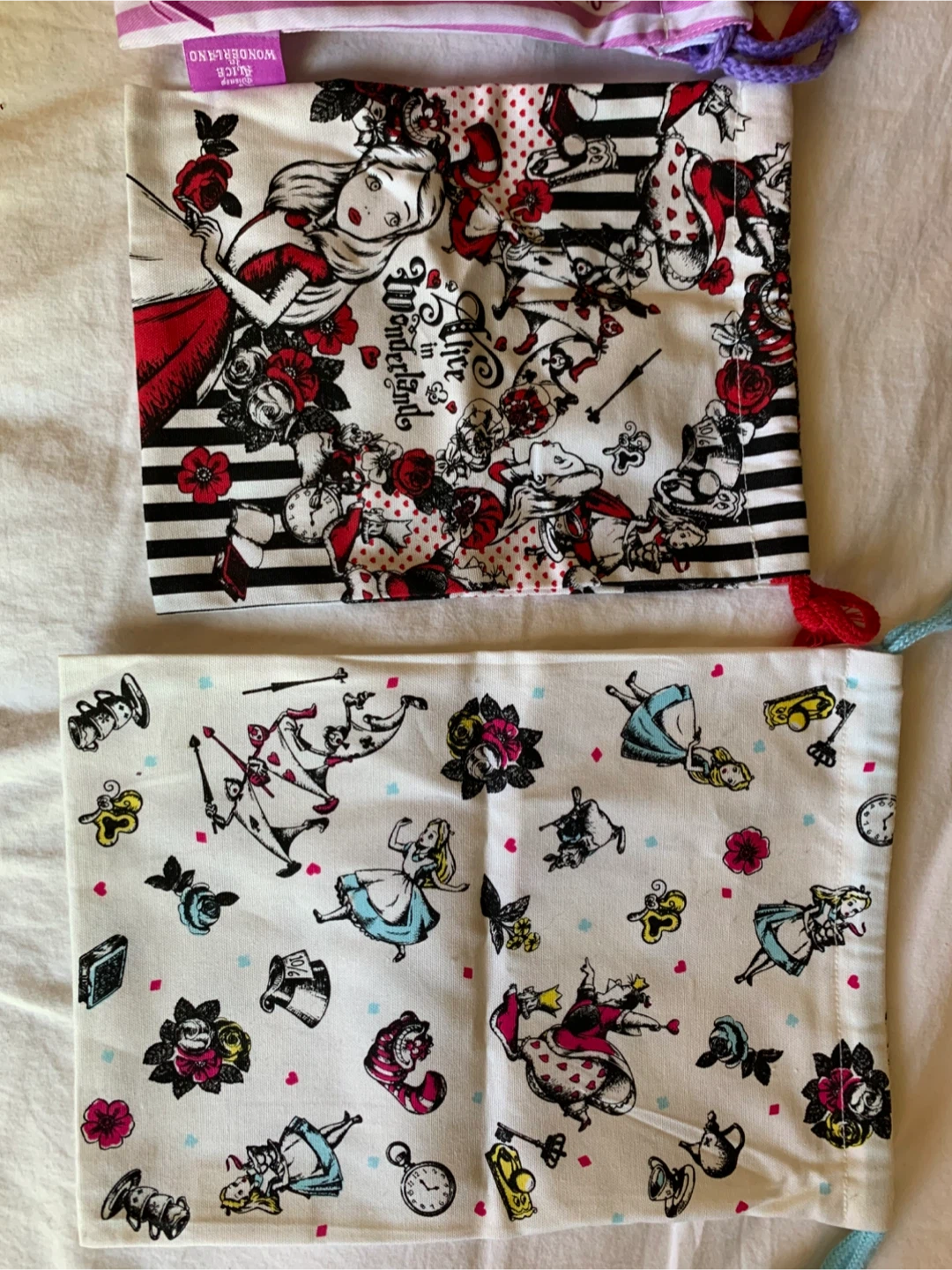 4pcs Disney Alice in Wonderland Drawstring Bags - photo 3