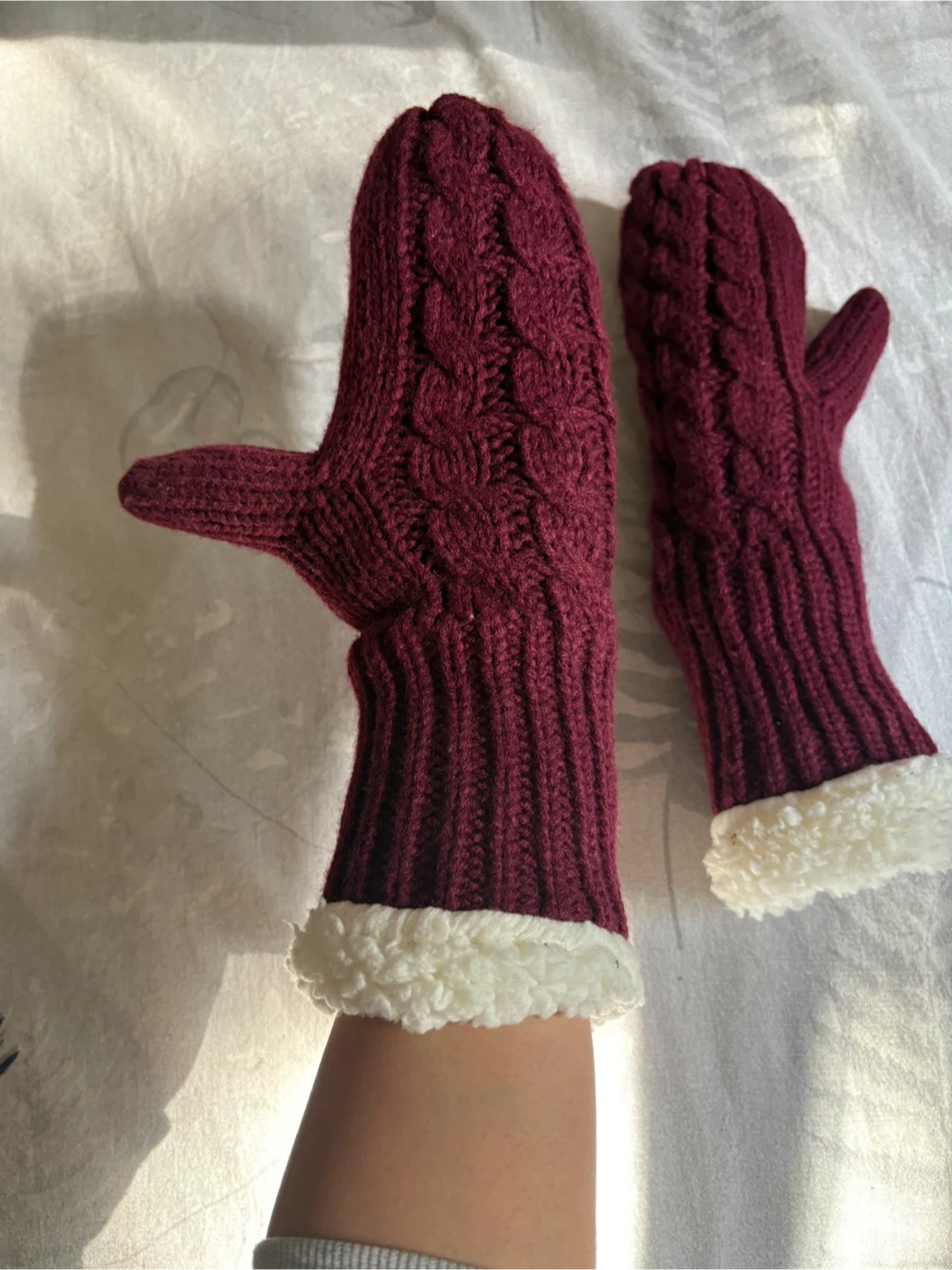 Just Cozy Burgundy Mittens (One Size) - photo 3