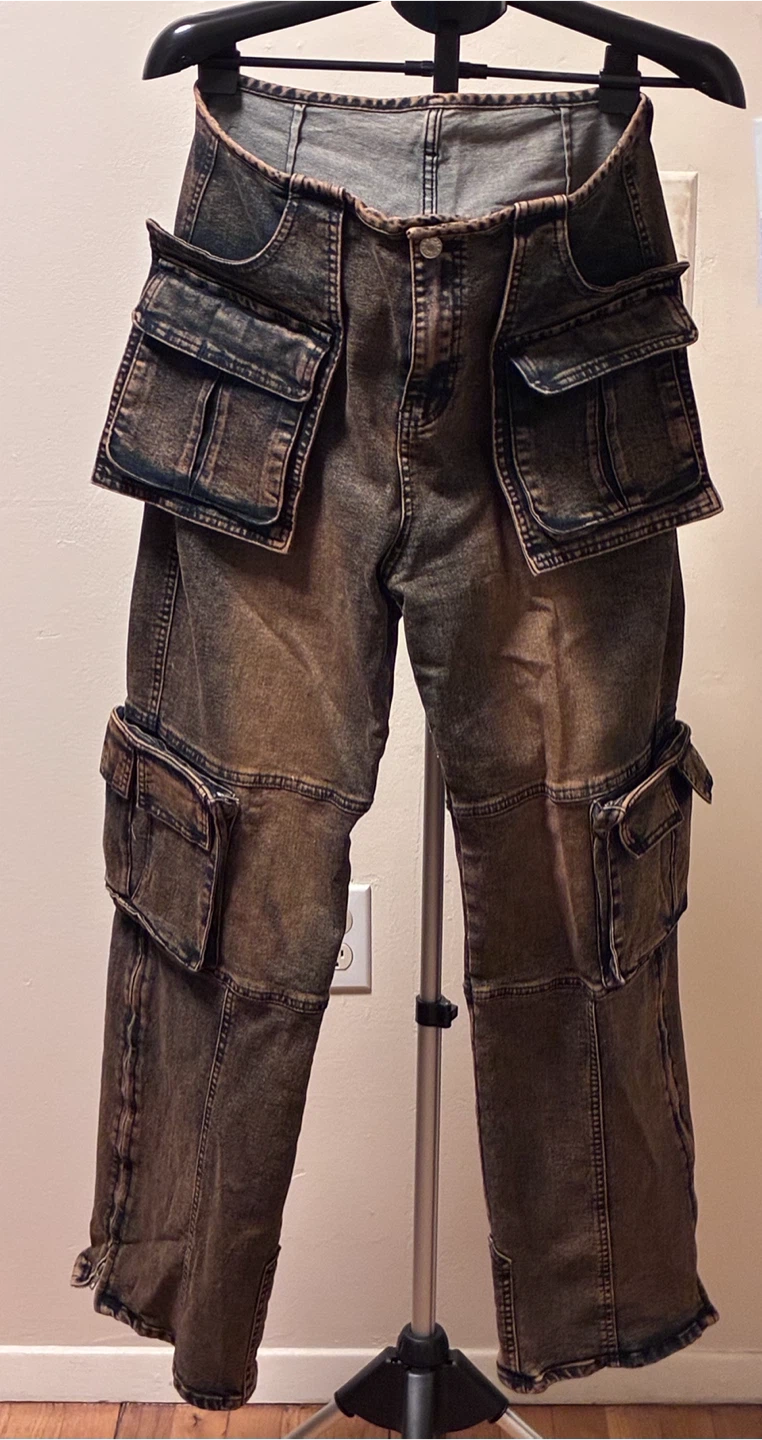 DANGEROUSLY IN LOVE CARGO JEANS by Brittany Marche - photo 2