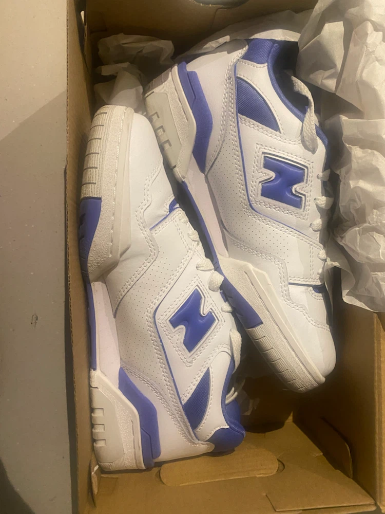 New Balance 550 Women's Sneakers - White/Blue - Size 7
