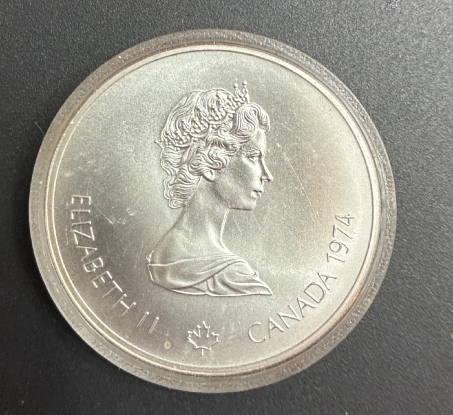 1976 Silver Montreal Olympics 5 Dollar Silver Coin - photo 2