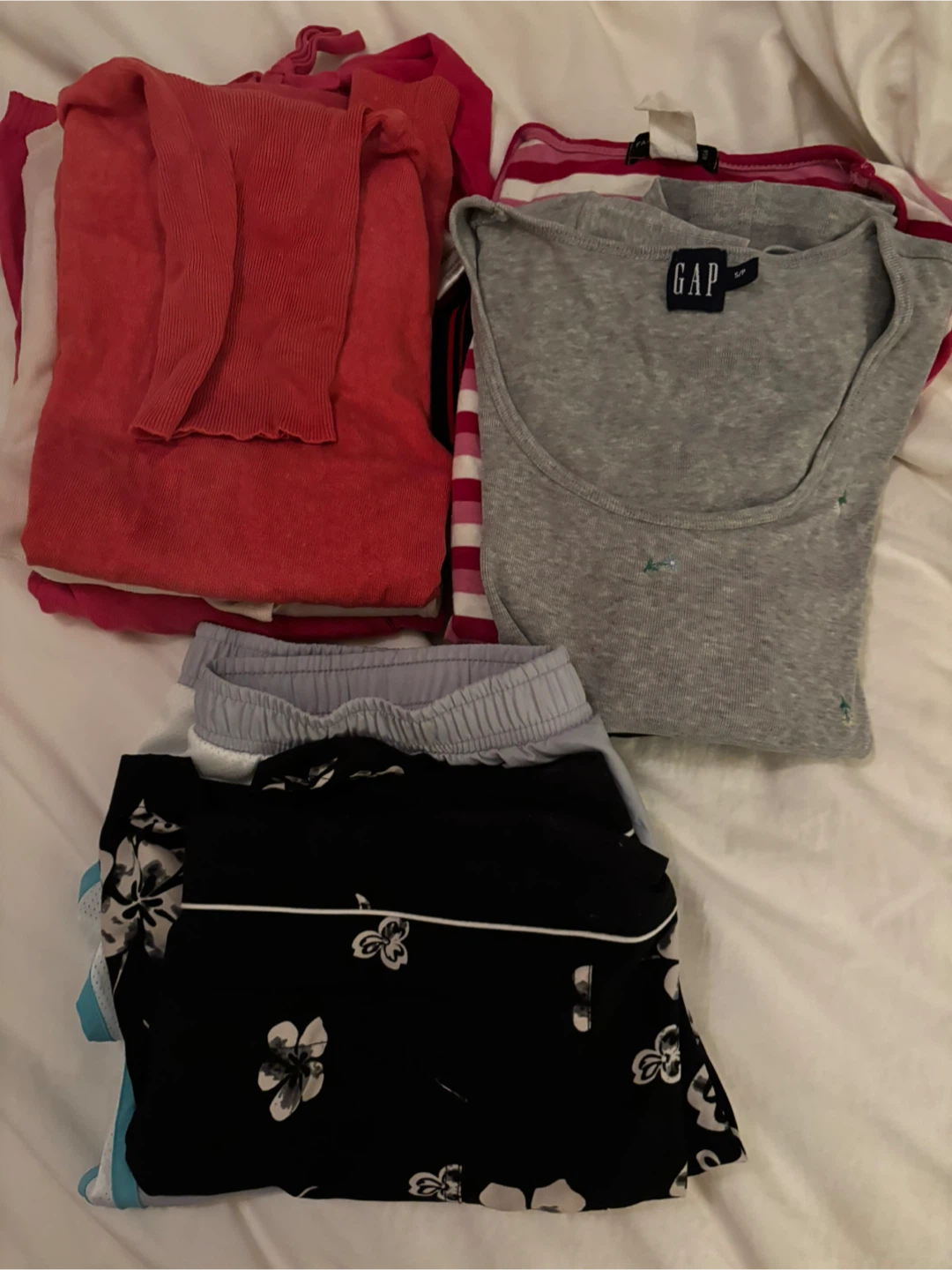 Women summer clothes lot - small - photo 4