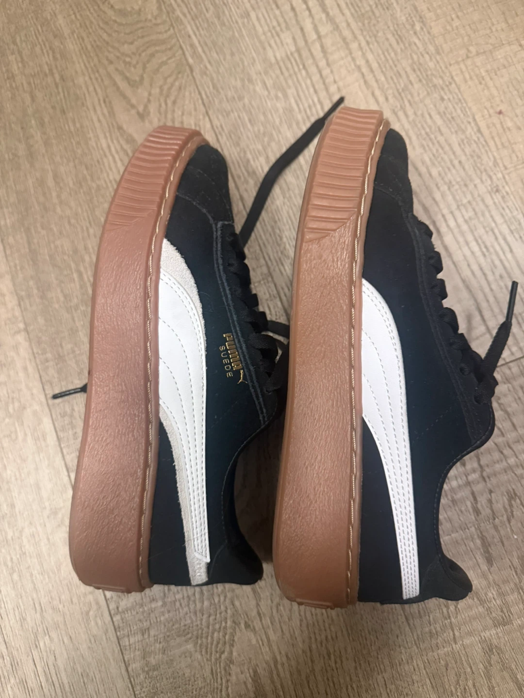 Puma Suede Platform Sneakers Very New