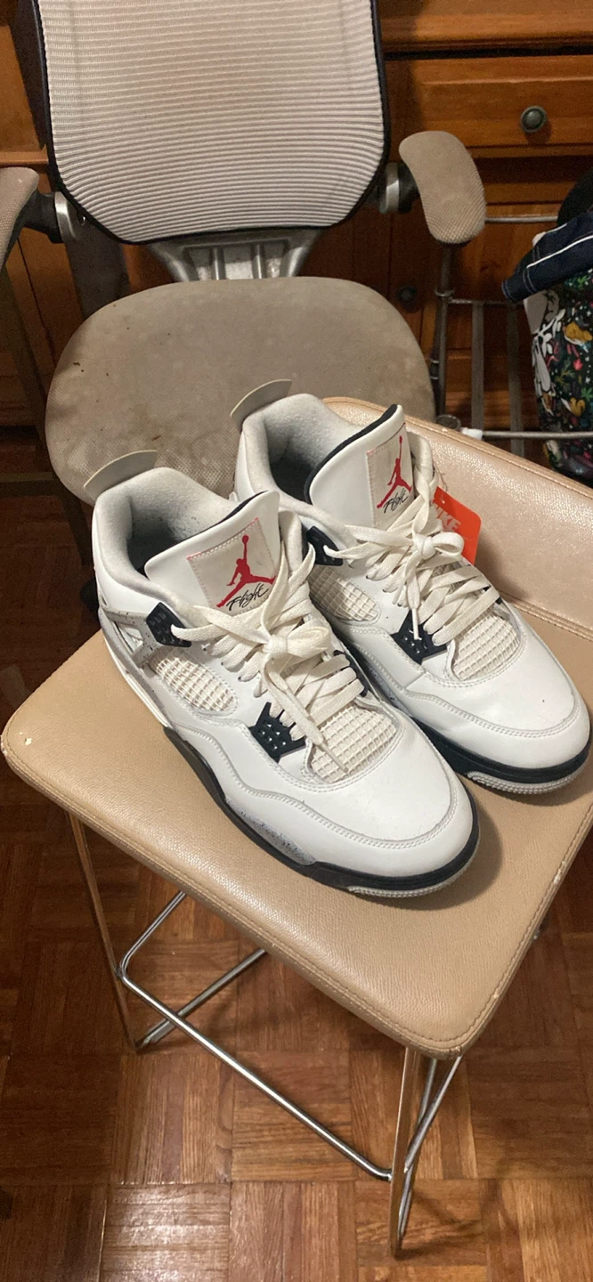 Authentic Jordan men’s size 13 - photo 2