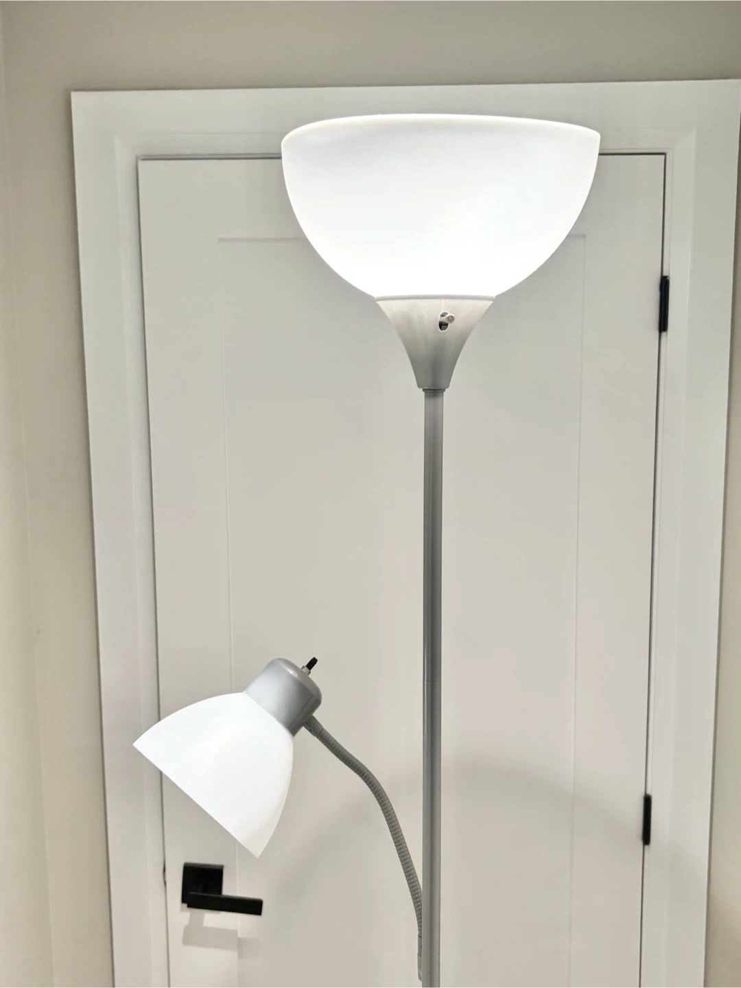 Silver dual-light floor lamp - photo 2