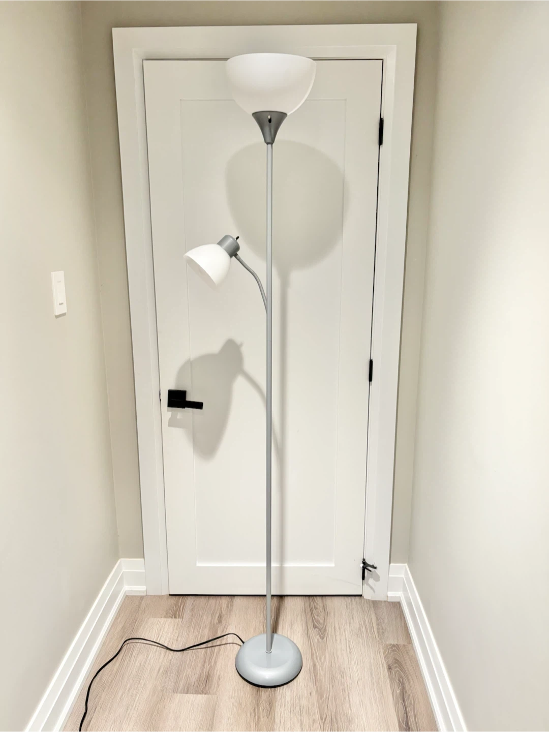 Silver dual-light floor lamp - photo 3