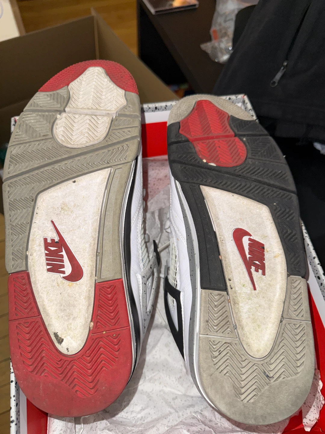 Nike Air Jordan 4 Retro Sneakers