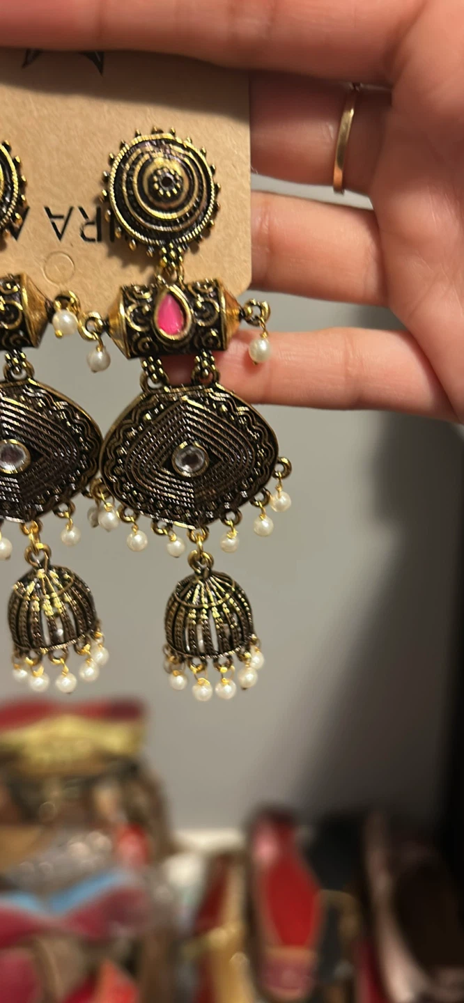 Traditional Style Jhumka Earrings - photo 2