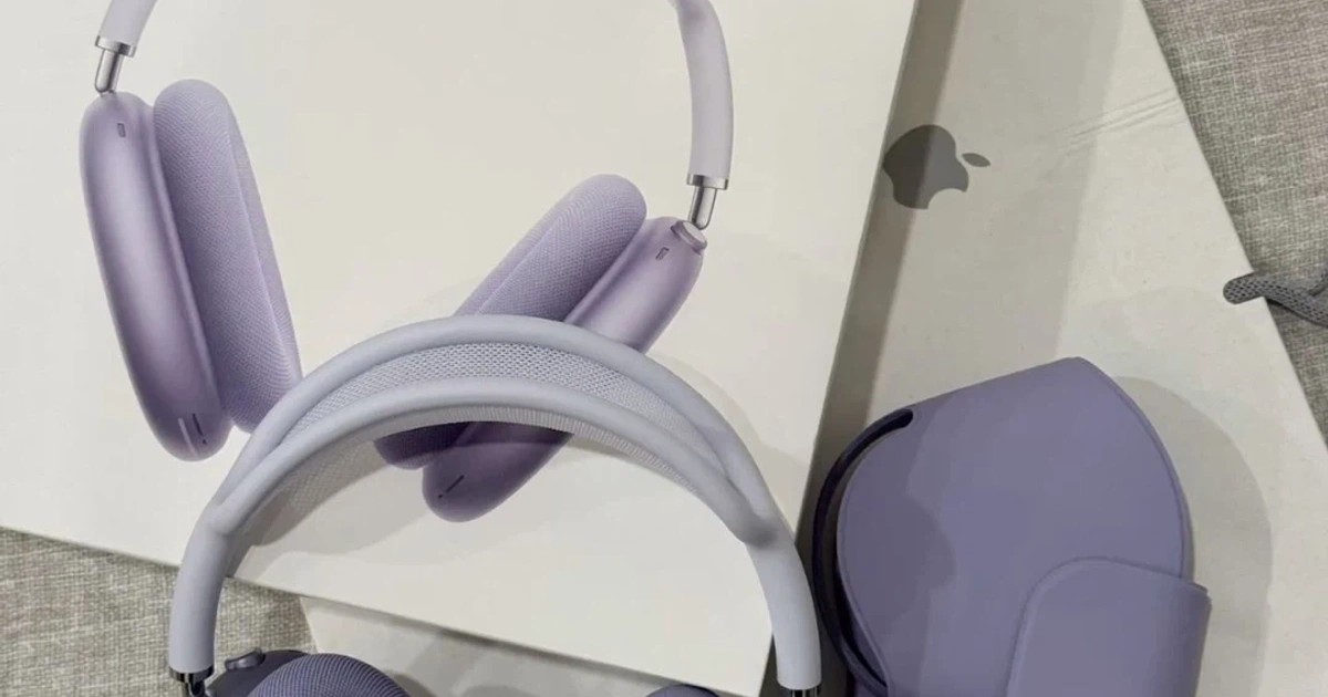 Apple AirPods Max Headphones - Silver/Purple | Karrot Apple AirPods Max Headphones - Silver/Purple | Karrot