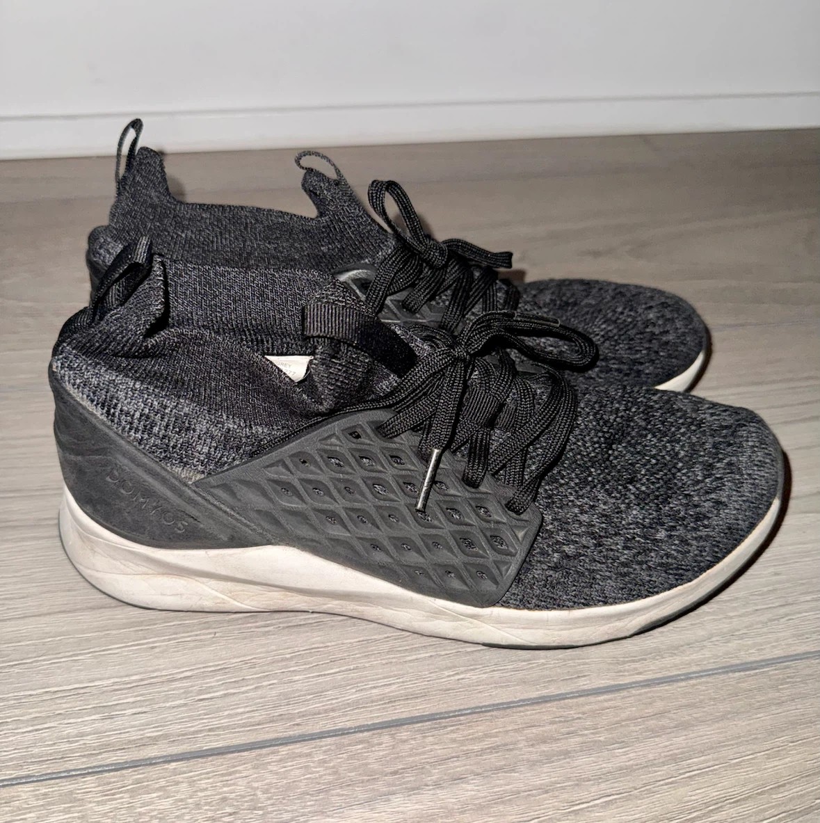 Decathlon Sneakers Size US 8
