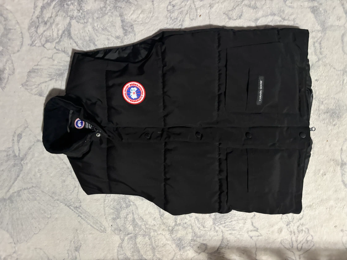 Canada Goose Puffer Vest Black - photo 2