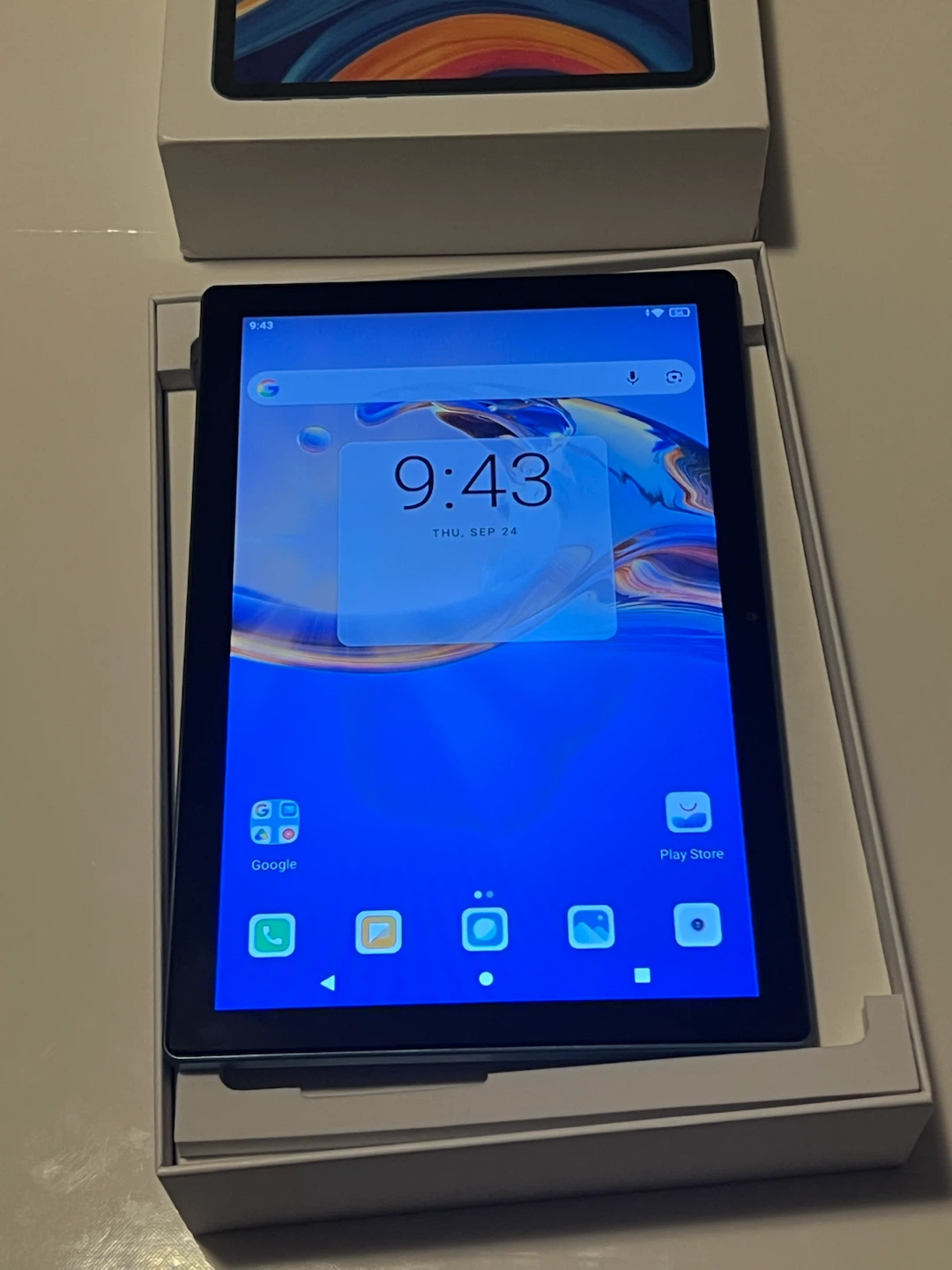 Android Tablet with Accessories