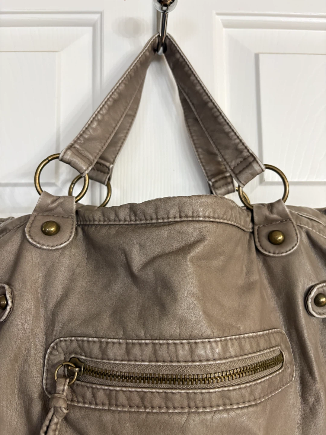 Mossimo Supply Co. Taupe Multi-Pocket Cargo Convertible Bag - photo 2