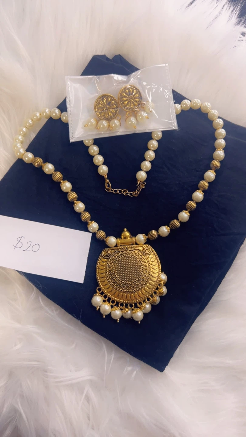 Assorted Indian Traditional Jewellery - photo 2