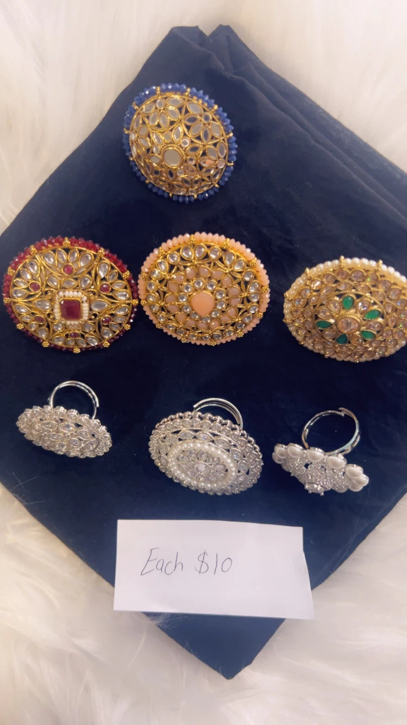 Assorted Indian Traditional Jewellery - photo 4