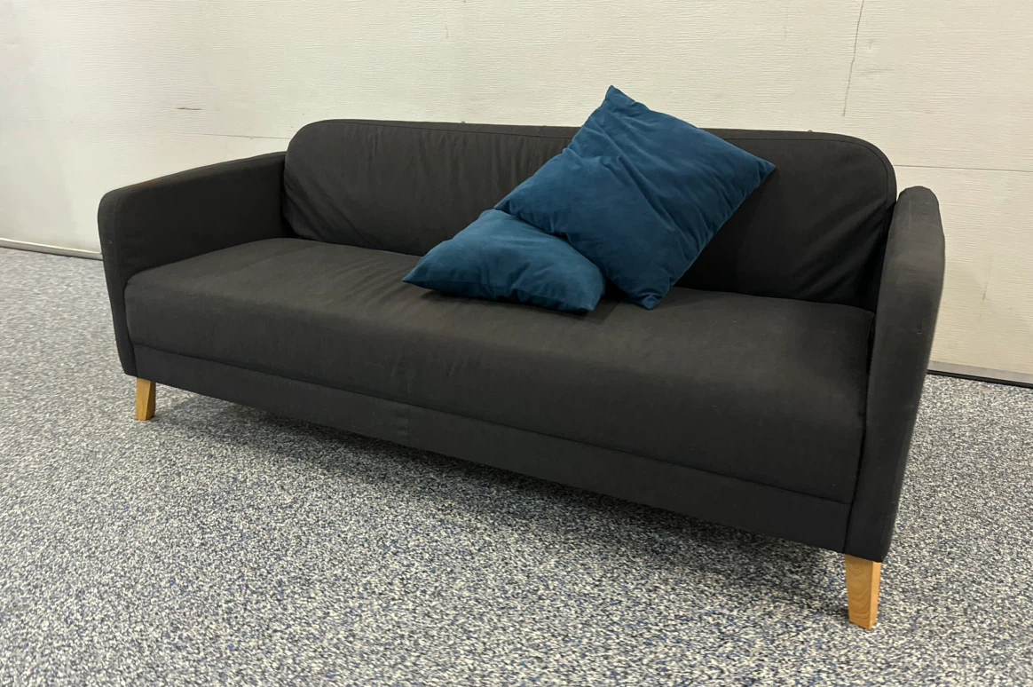 Ikea sofa Free delivery - photo 2