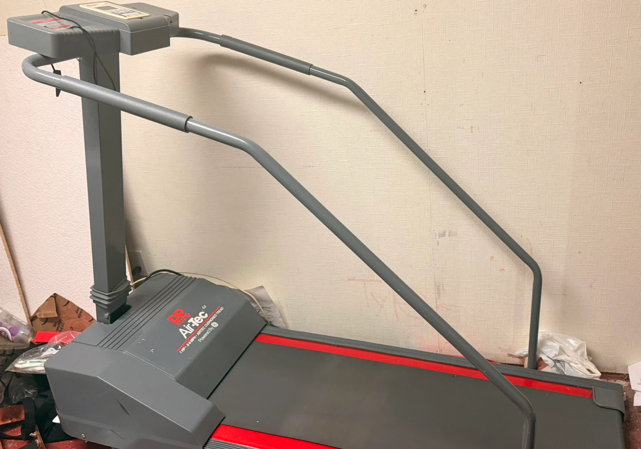 DP Air-Tec 6.0 Treadmill