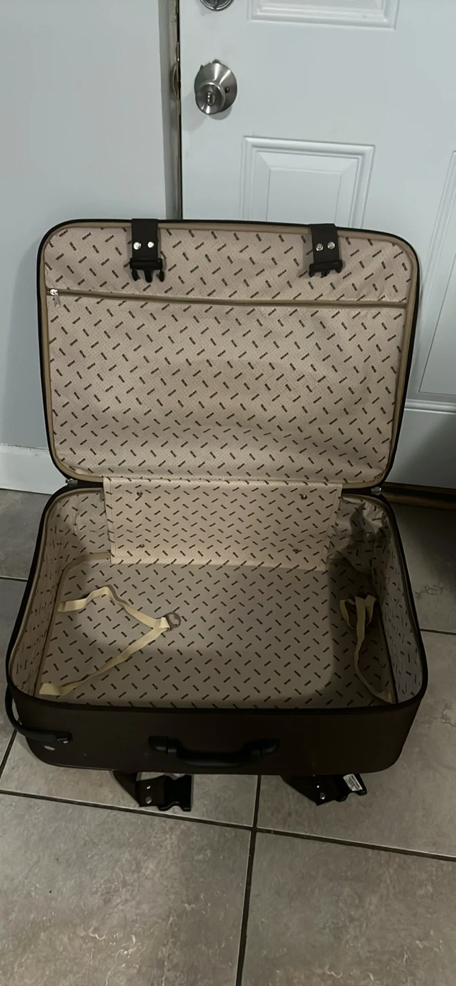 SwissGear Brown Travel Suitcase - photo 5
