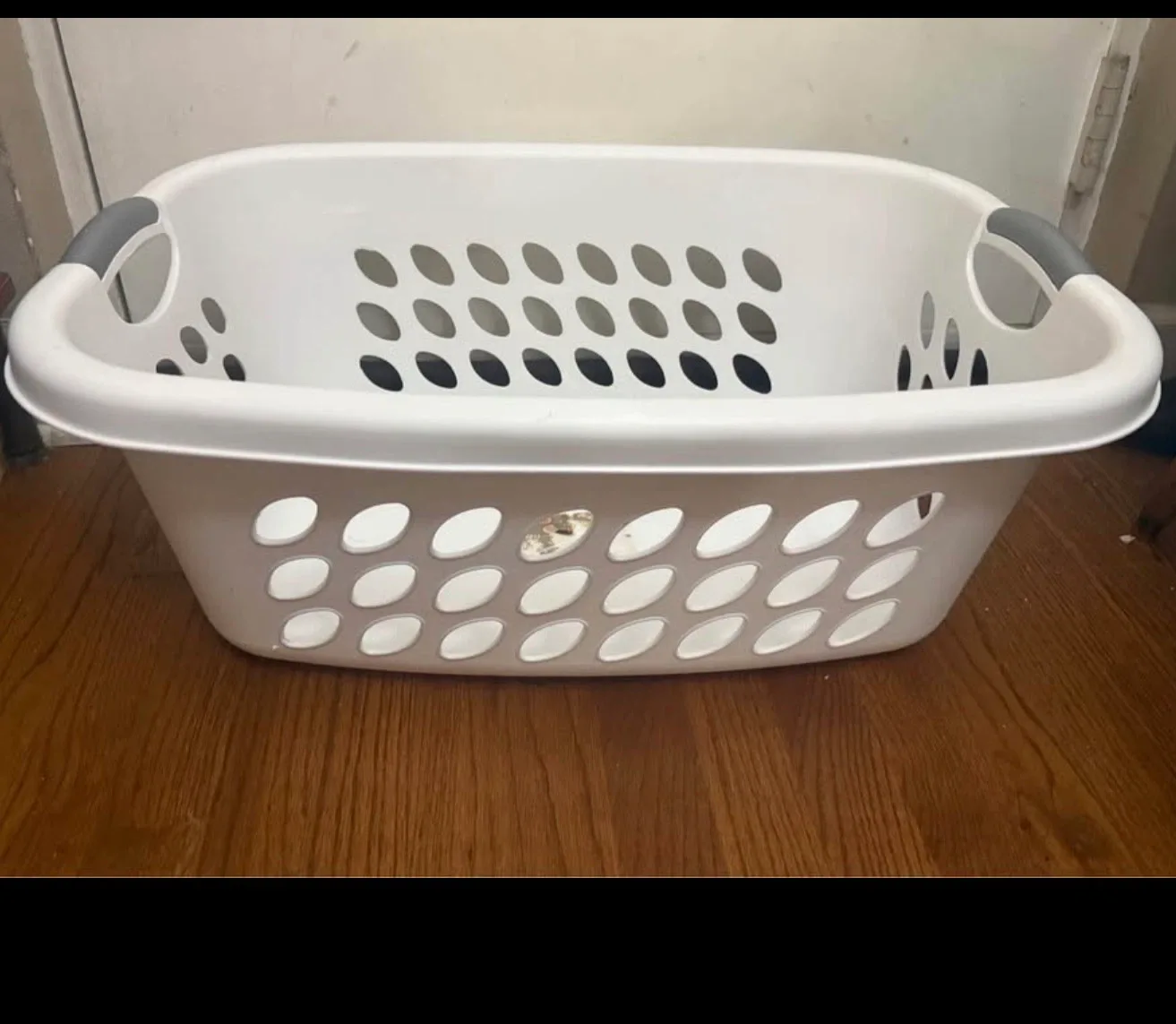 Laundry basket - photo 2