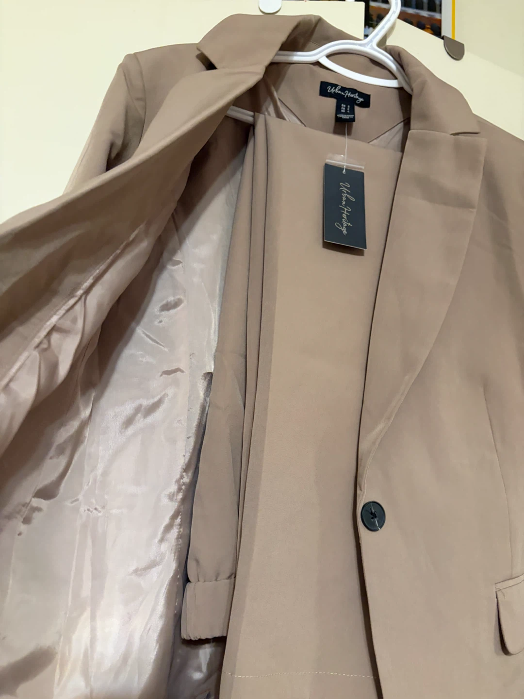 Urban Heritage Tan Suit Set - photo 2