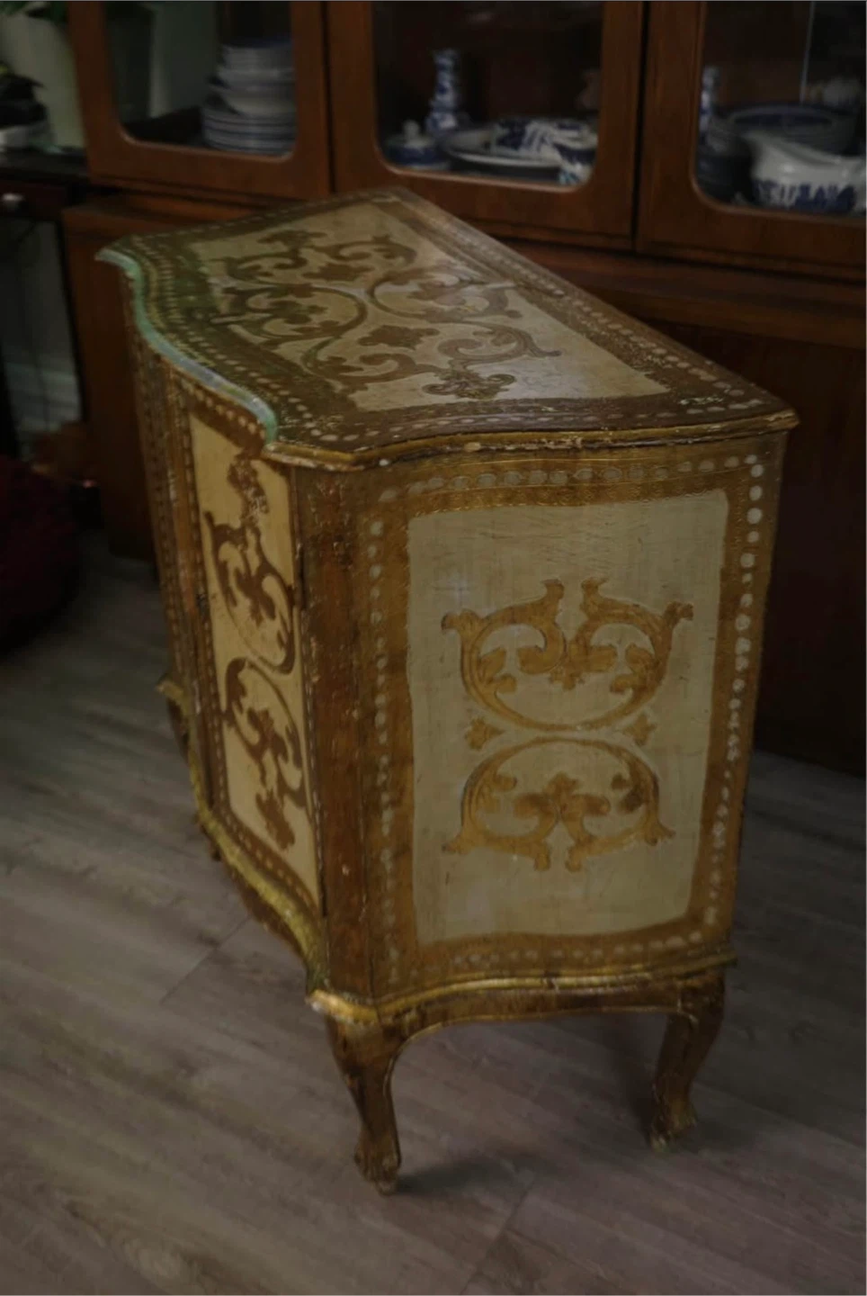 Venetian Antique Cabinet - photo 4