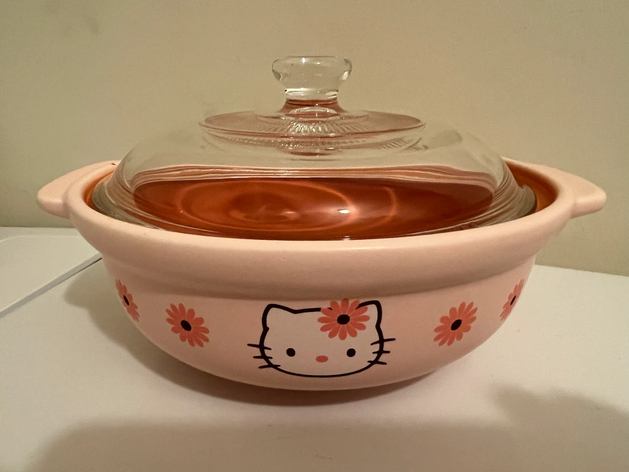 Sanrio Hello Kitty Heat-Resistant Ceramic Casserole Pot