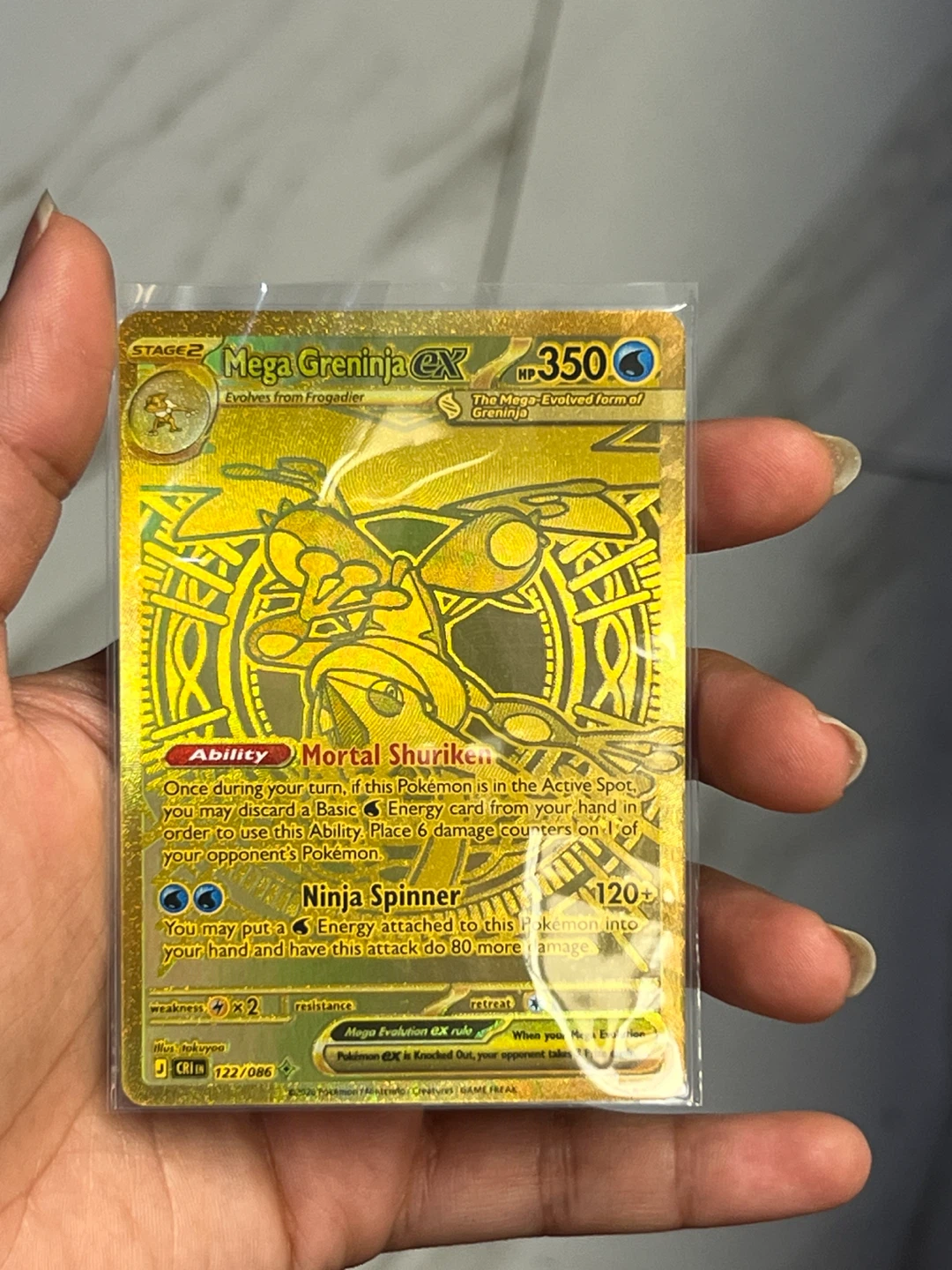 Pokémon Mega Greninja– Gold Mega Hyper Rare