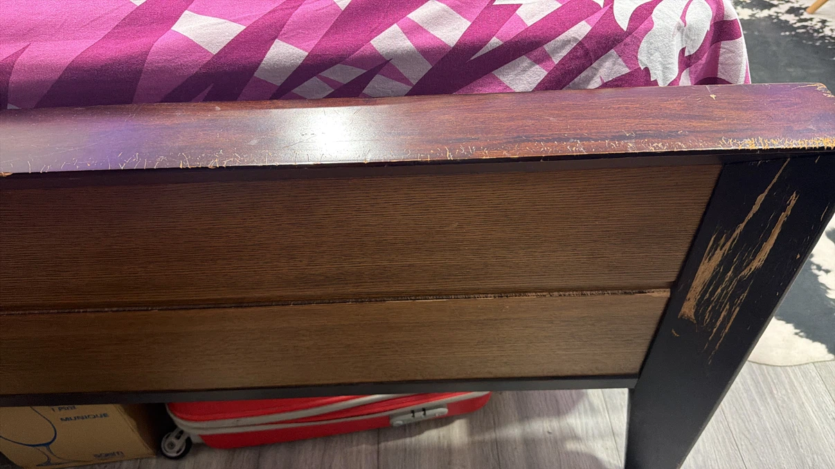 Wooden Queen Size Bed Frame and 15 inch Mattress - photo 5