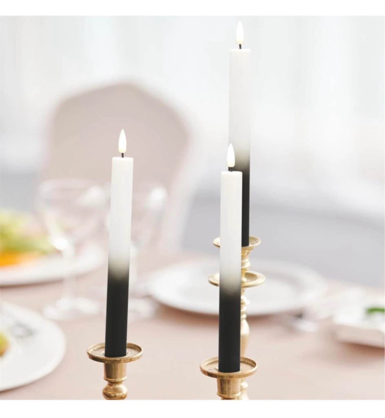 Set of 4 LED Ombre Taper Candles, 4 pcs, brand new - photo 4