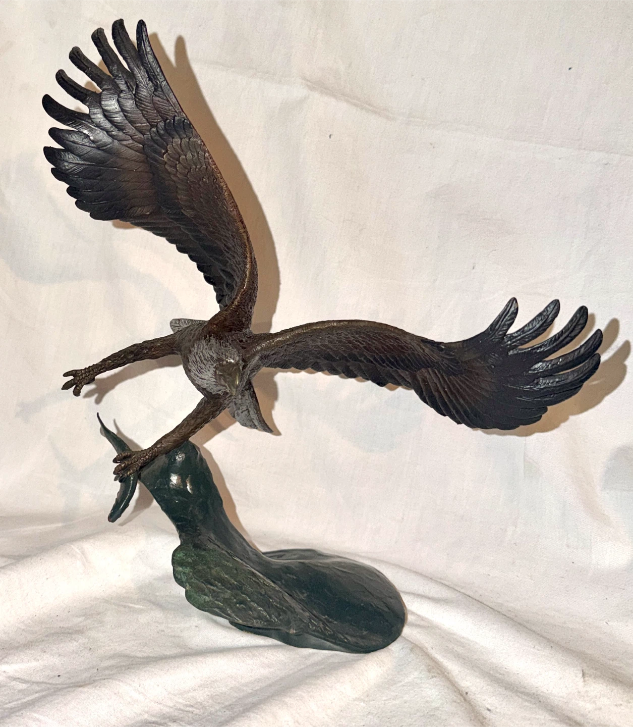 Masters of the wild  Bronze-Style Sculpture Franklin mint