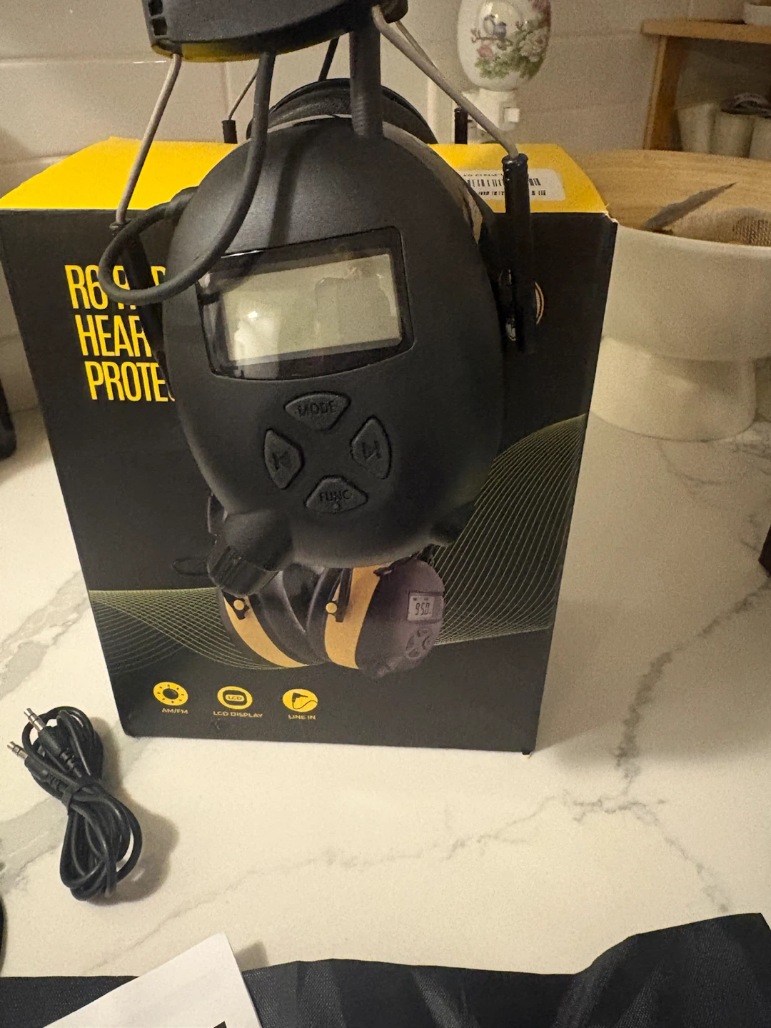 R6 Radio Hearing Protector - photo 2