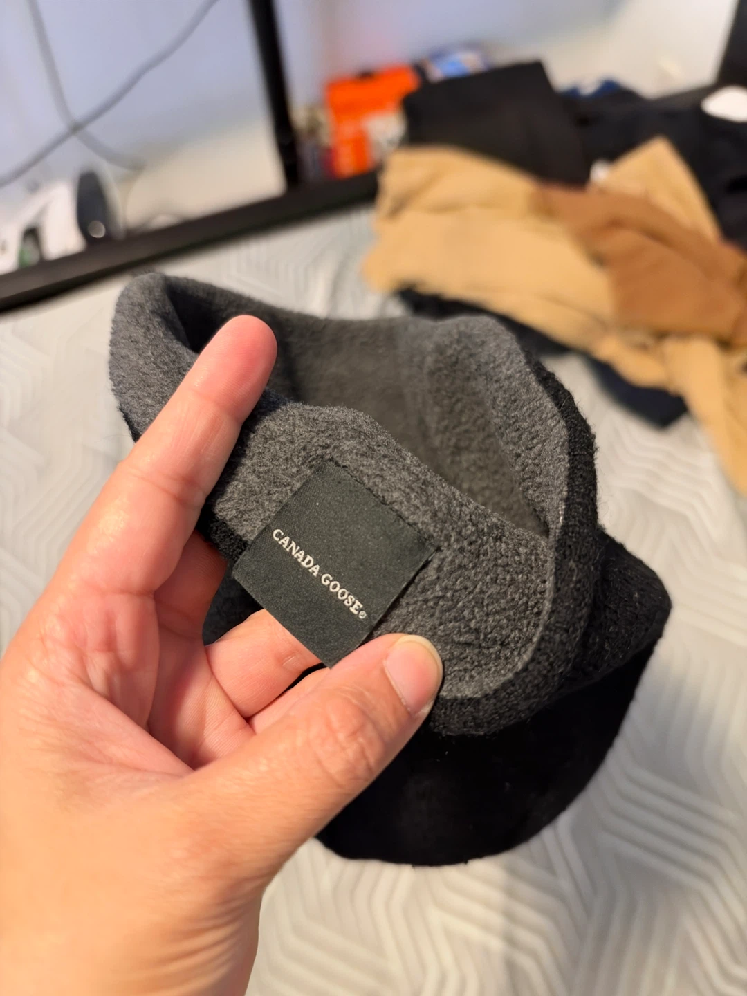 Canada Goose Fleece Lined Beanie - photo 2
