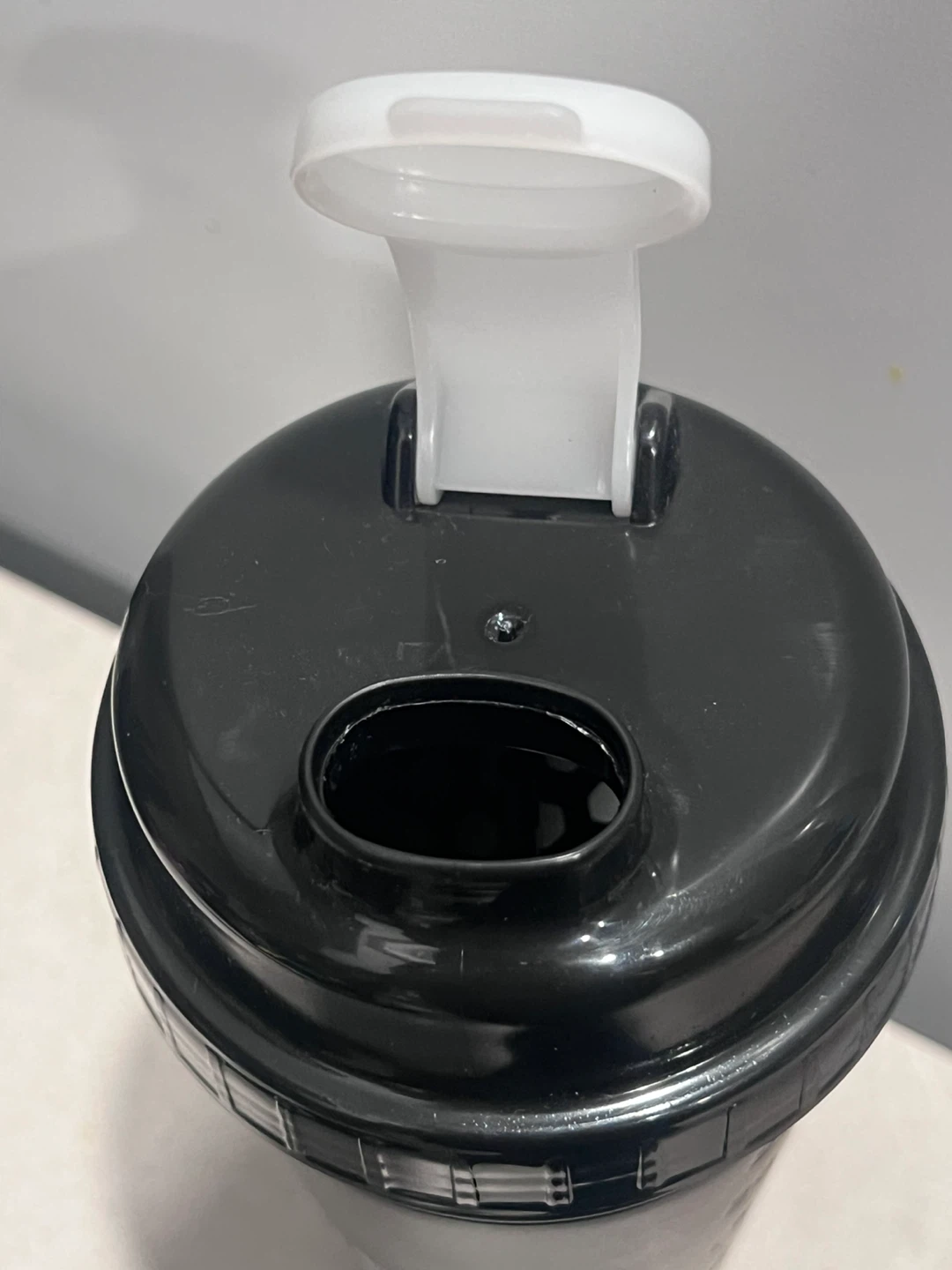Stainless Steel Shaker Cup, brand new - photo 2
