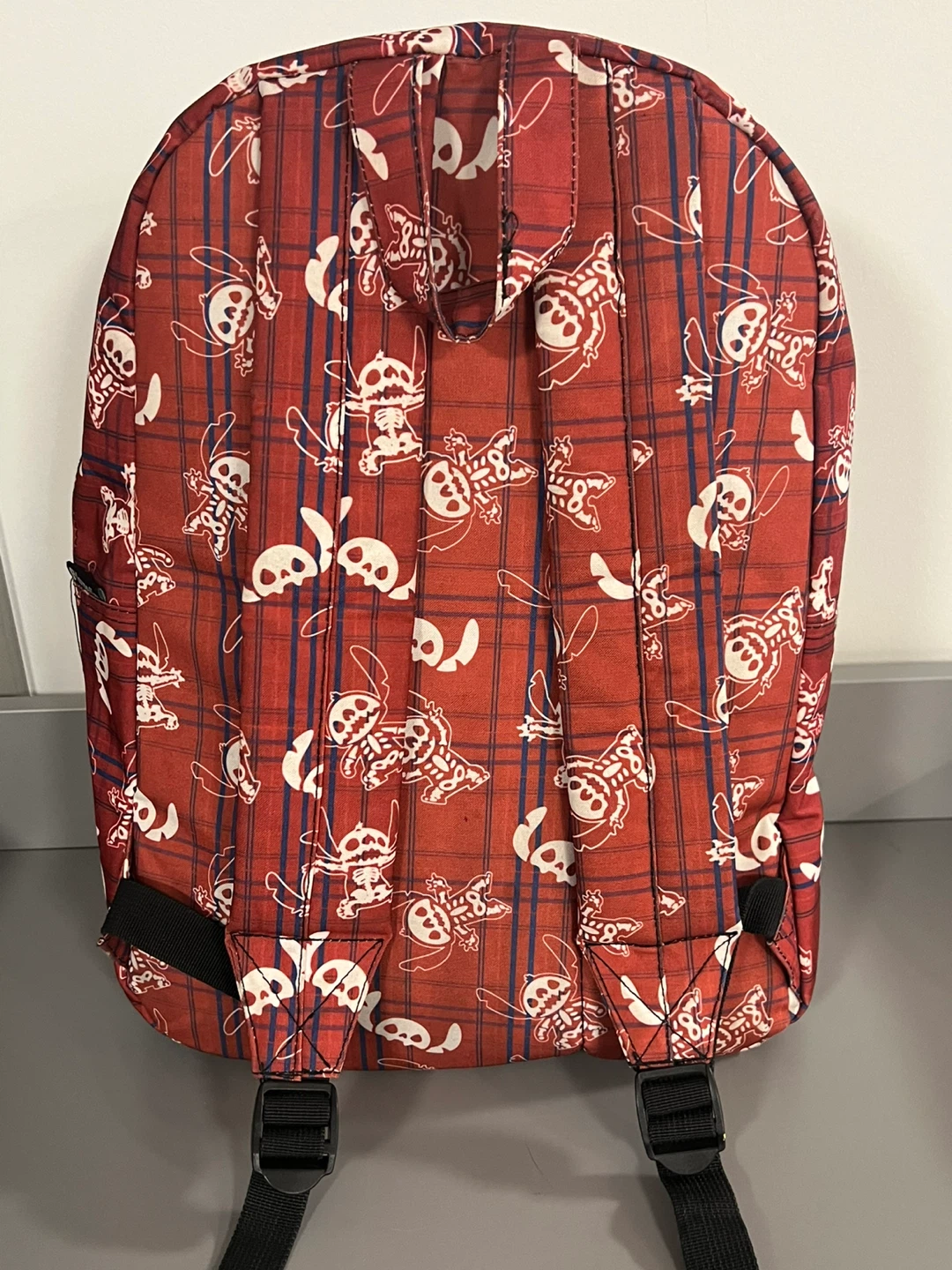 Loungefly Stitch Skeleton Backpack, brand new - photo 2