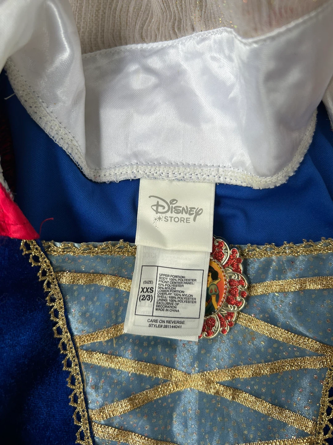Disney Store Snow White Costume - photo 2