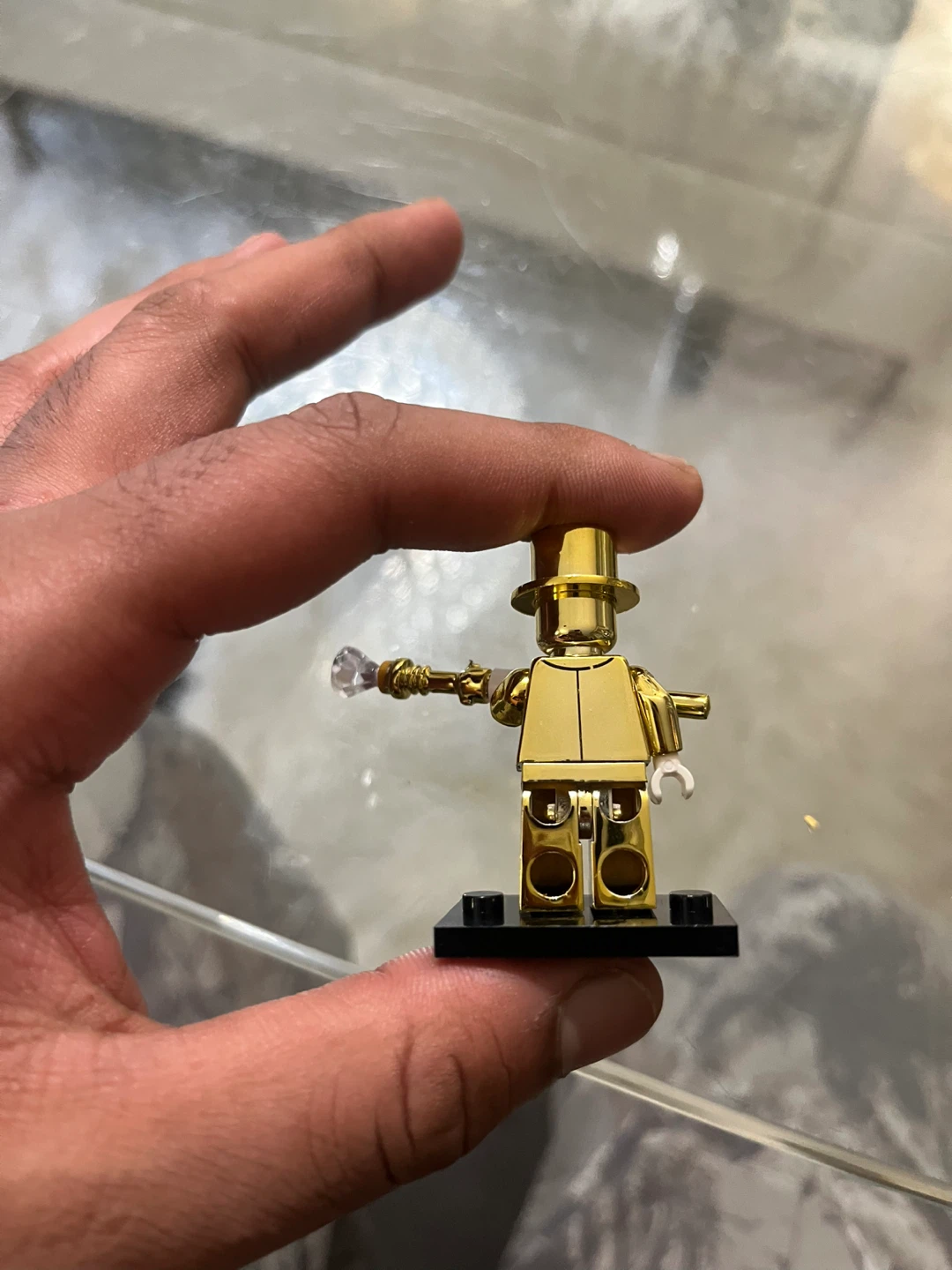 LEGO Gold Mr. Minifigure custom - photo 5