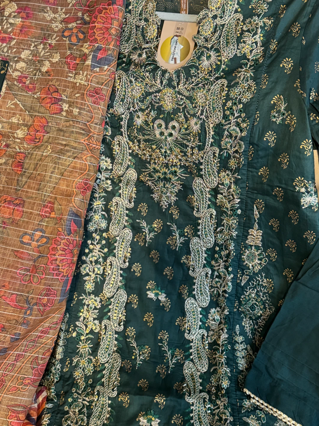 Beechtree Green Embroidered Salwar Kameez Suit - photo 3