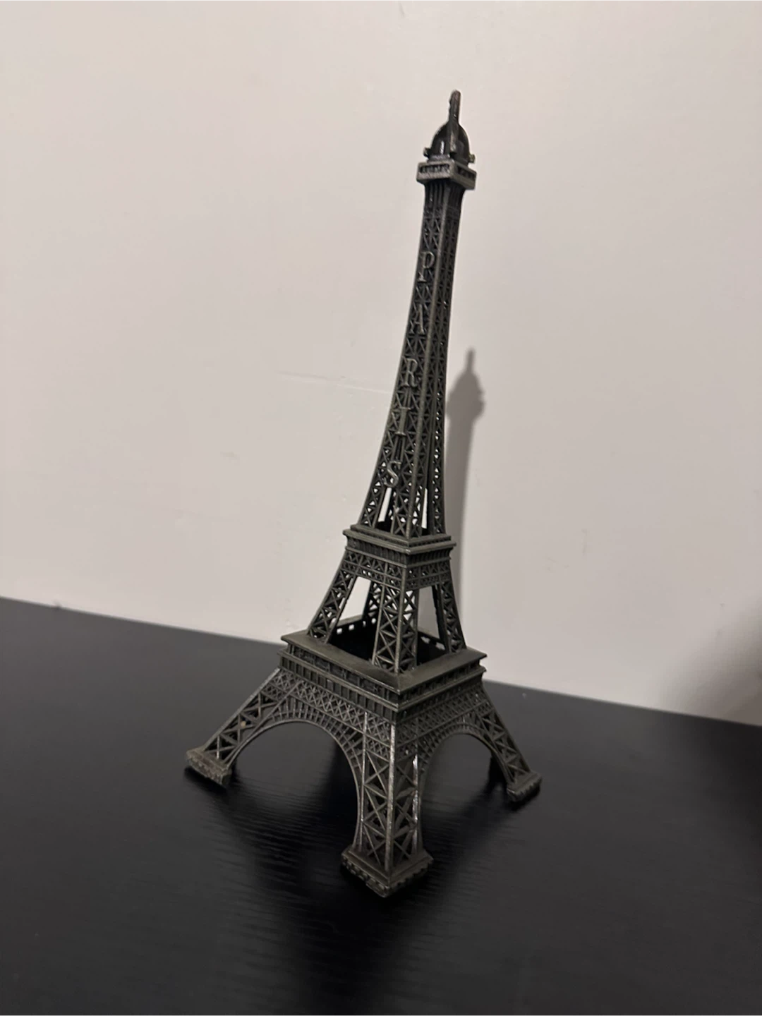 Eiffel Tower Souvenir Statue - photo 2