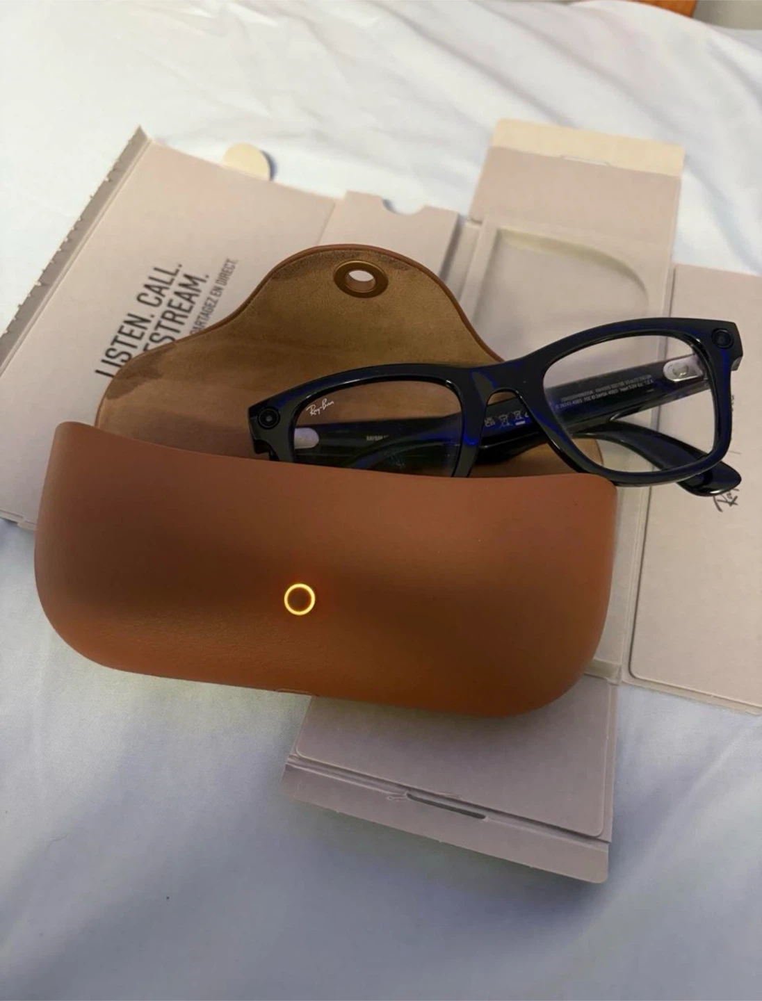 Ray-Ban Meta Wayfarer Smart Glasses - photo 3