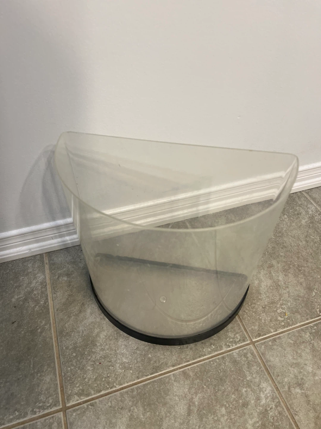 Half-Moon Acrylic Fish Tank