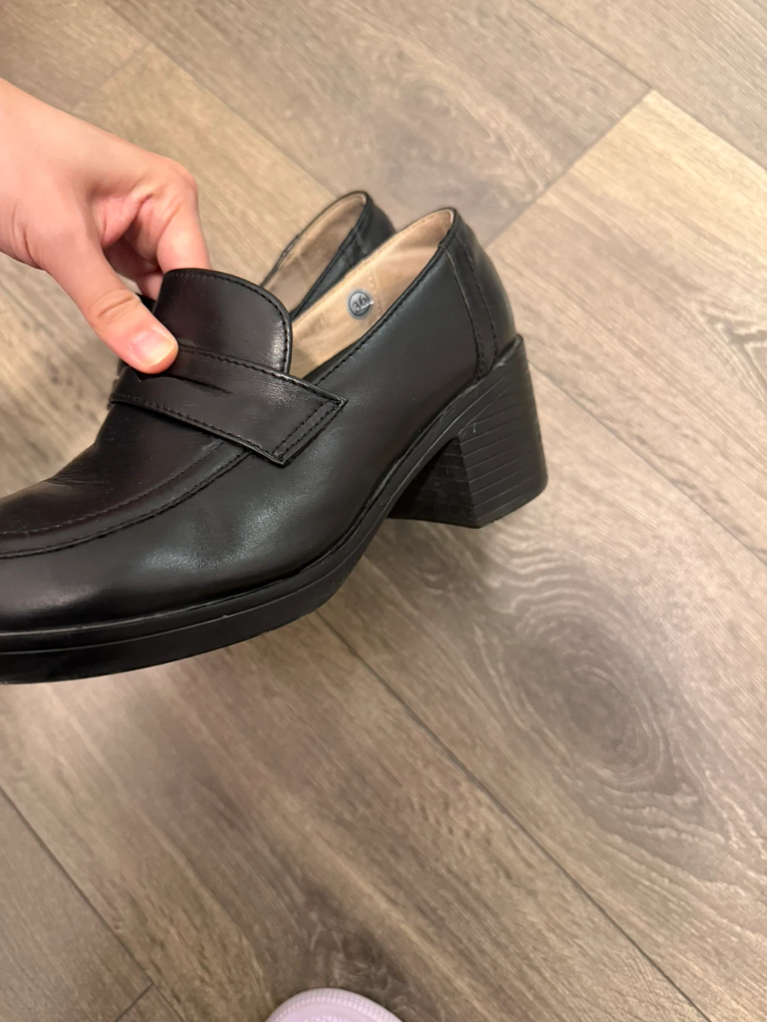 Japanese Black Heeled Loafers size5.5 - photo 3